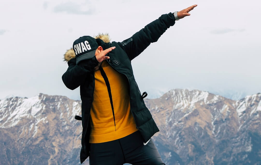 mens hooded winter jacket