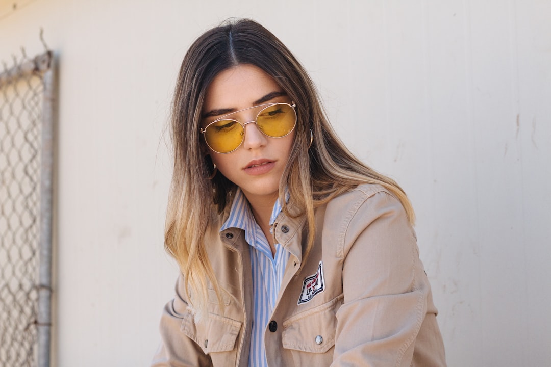 Fashion Ripped Shirt Jacket