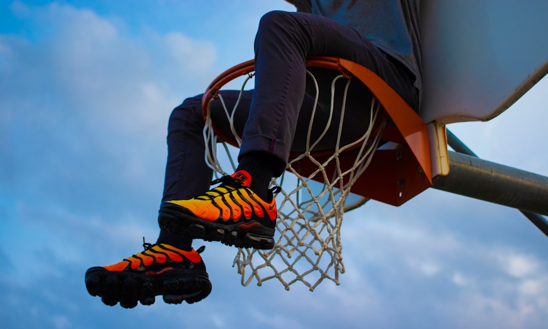 Men Air Cushion Basketball Sneakers