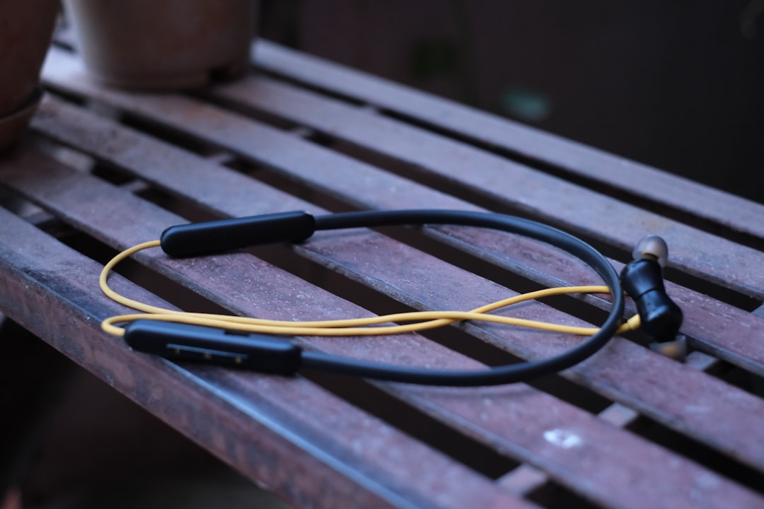 Air13 Pro transparent earphones