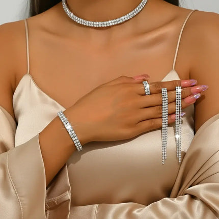 5pcs Luxurious Rhinestone Jewelry Set for Women full set display