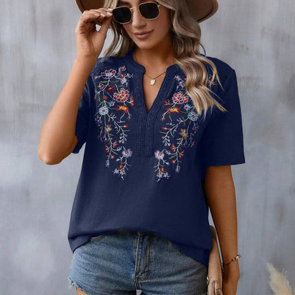 Fashion Flowers Embroidery Lace-collared Blouse worn by a woman with sunglasses and a hat, featuring floral embroidery design.