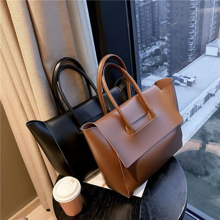 Large Capacity Retro Tote light brown casual shoulder bag.
