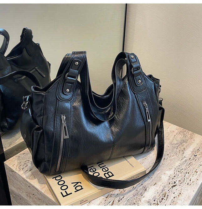 Retro Large Capacity Shoulder Bag shopping bag shape.