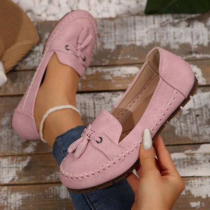 Women Round Head Loafers Non slip Soft Comfortable Flats in pink color, showcasing a stylish design with a bow detail.