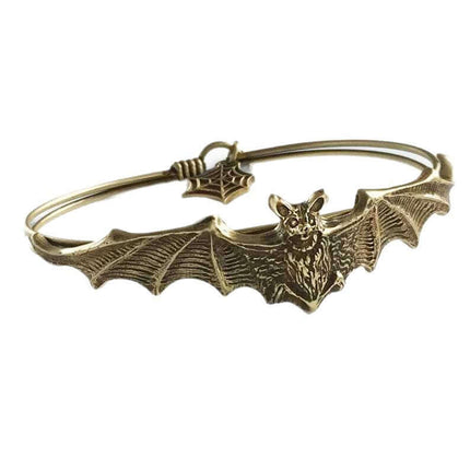 Creative Gothic Bat Charm Bracelet Halloween Jewelry featuring a detailed bat and spider web design in vintage style.