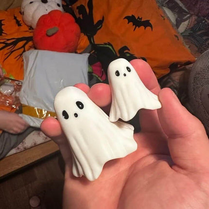 Cute Halloween Ghost Statues Home Decor Centerpiece Festive Halloween Accent