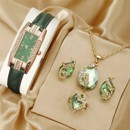 Elegant Leather Quartz Watch Jewelry Set for Women coordinated accessories