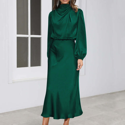 Elegant Satin Long-sleeved Halterneck Formal Evening Dress matte satin fabric.