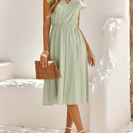 Elegant V-Neck Cotton Waist Dress for Women Fresh Style Chic sleeve closeup