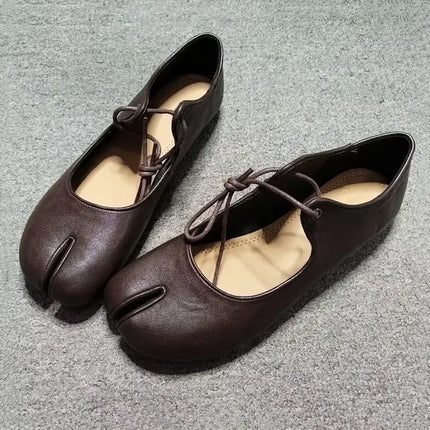 Fashion Soft Leather Split Toe Women Tabi Ballet Flats boutique style