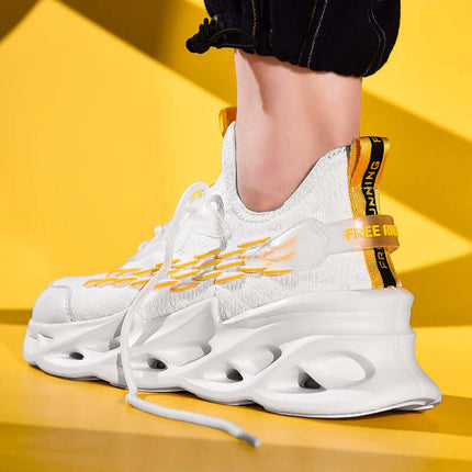 Mens Wild Breathable Korean Sports Casual Shoes side view