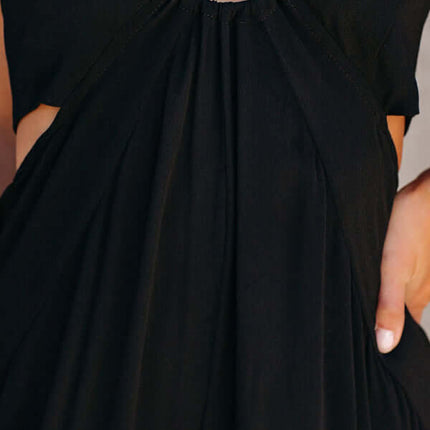 Midsummer Women U Neck Backless Wide Leg Jumpsuit wide leg pant design