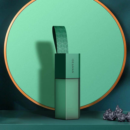 alt="Portable Wireless Blender-Pure Fruit Electric Juicer Cup blending fruit"