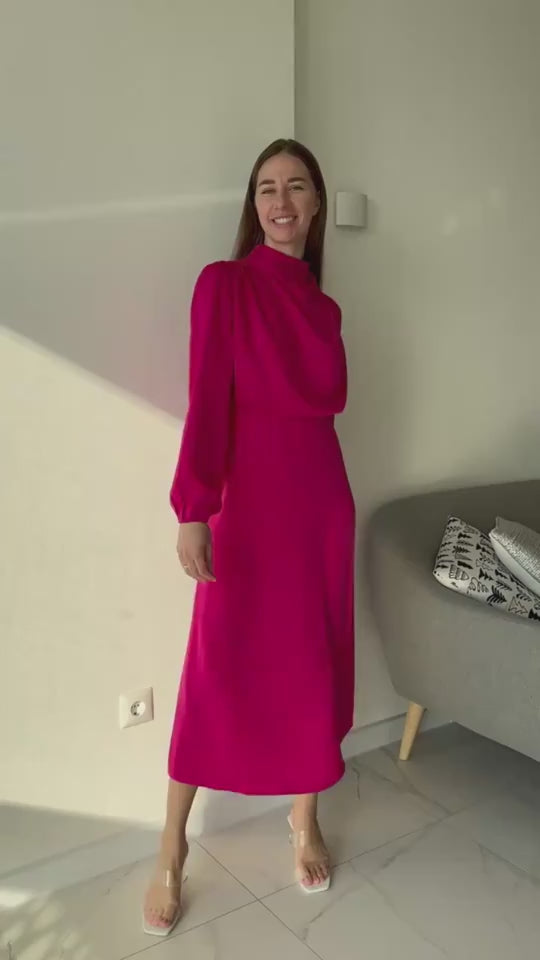 elegant-satin-long-sleeved-halterneck-formal-evening-dress