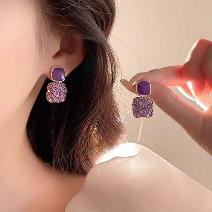 Rhinestone Cube Geometric Earrings Ins Fashion Jewelry worn by a model showcasing their elegant design.