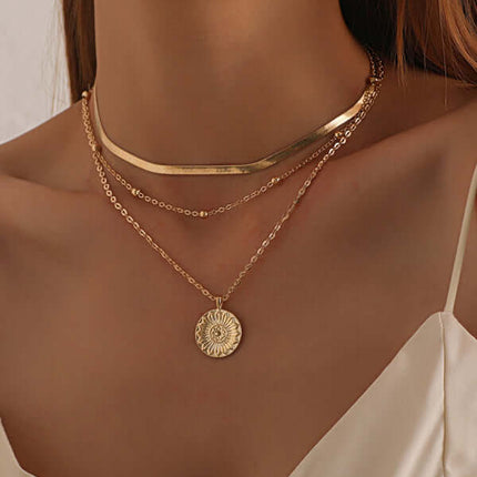 Round Tag Multi Layer Bead Necklace Women Simple Fashion elegant design