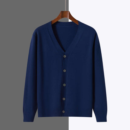 V-Neck Knitted Cardigan Coat Men Andy Velvet Sweater size 2XL extending body dimensions to 69cm clothing length.