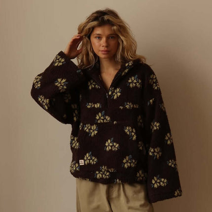 Winter Flowers Lambskin Sweatshirt polyester lambskin texture.