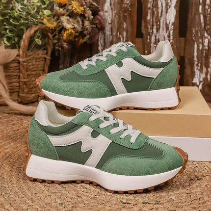 Women Color-Block Chunky Sneakers Non-Slip Casual black casual lace-up shoes.