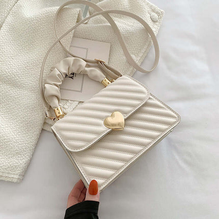 Women Handbags Fashion Chain Shoulder Bag Love Metal 15cm height.