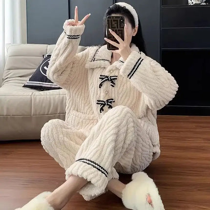 Women Thick Winter Princess Pajama Set 2 Pcs padded design detail