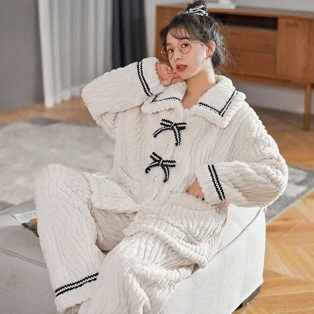 Women Thick Winter Princess Pajama Set 2 Pcs soft fabric texture