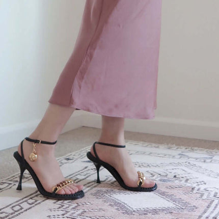 Women's Fashion Massage Fingerboard Leather Sandals Comfortable Walking Design