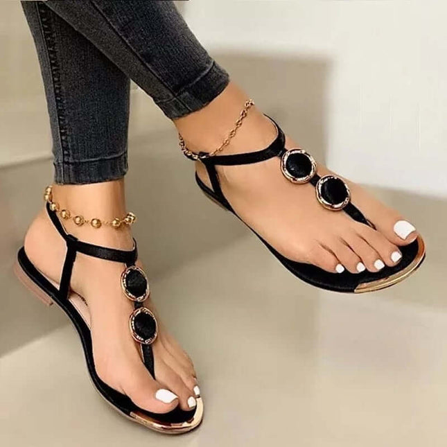 Women's Flat Sandals Summer Beach Shoes adjustable ankle buckle mechanism close up